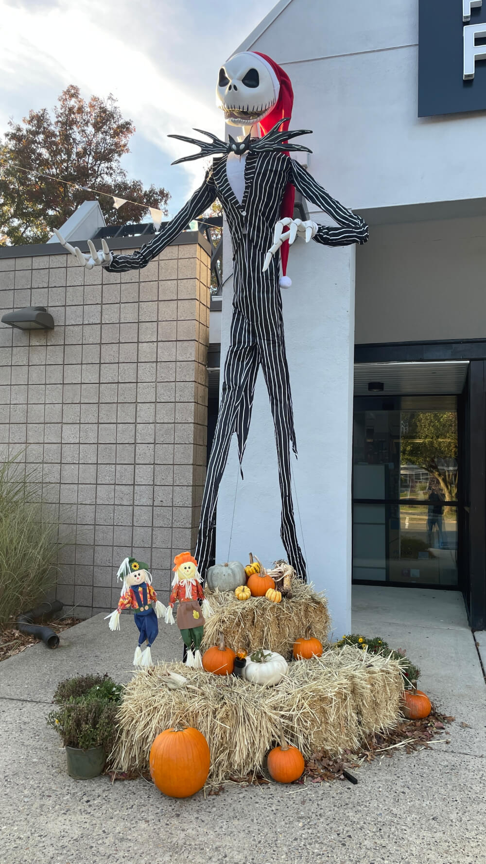 Santa hat for skeleton Santa hat for 13 foot Skellington